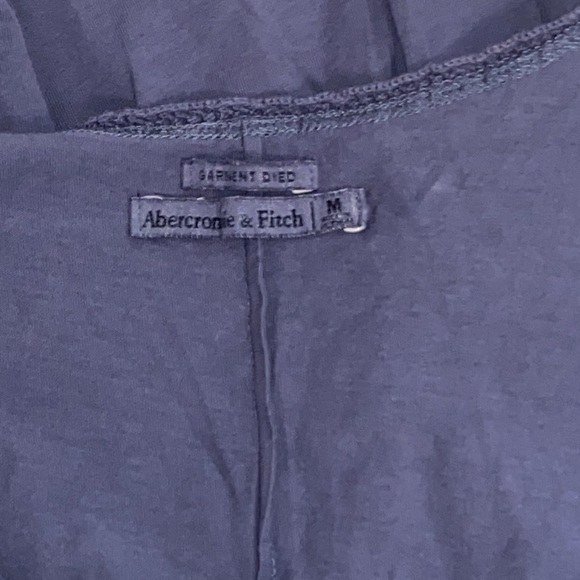 Abercrombie & Fitch Sleeveless Lace Trimmed Top with Ruggle Waist - Picture 5 of 6